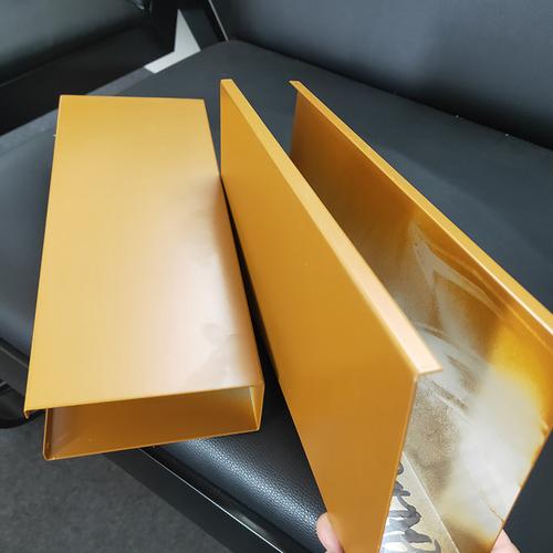 黄色铝方通50x120铝方通工厂